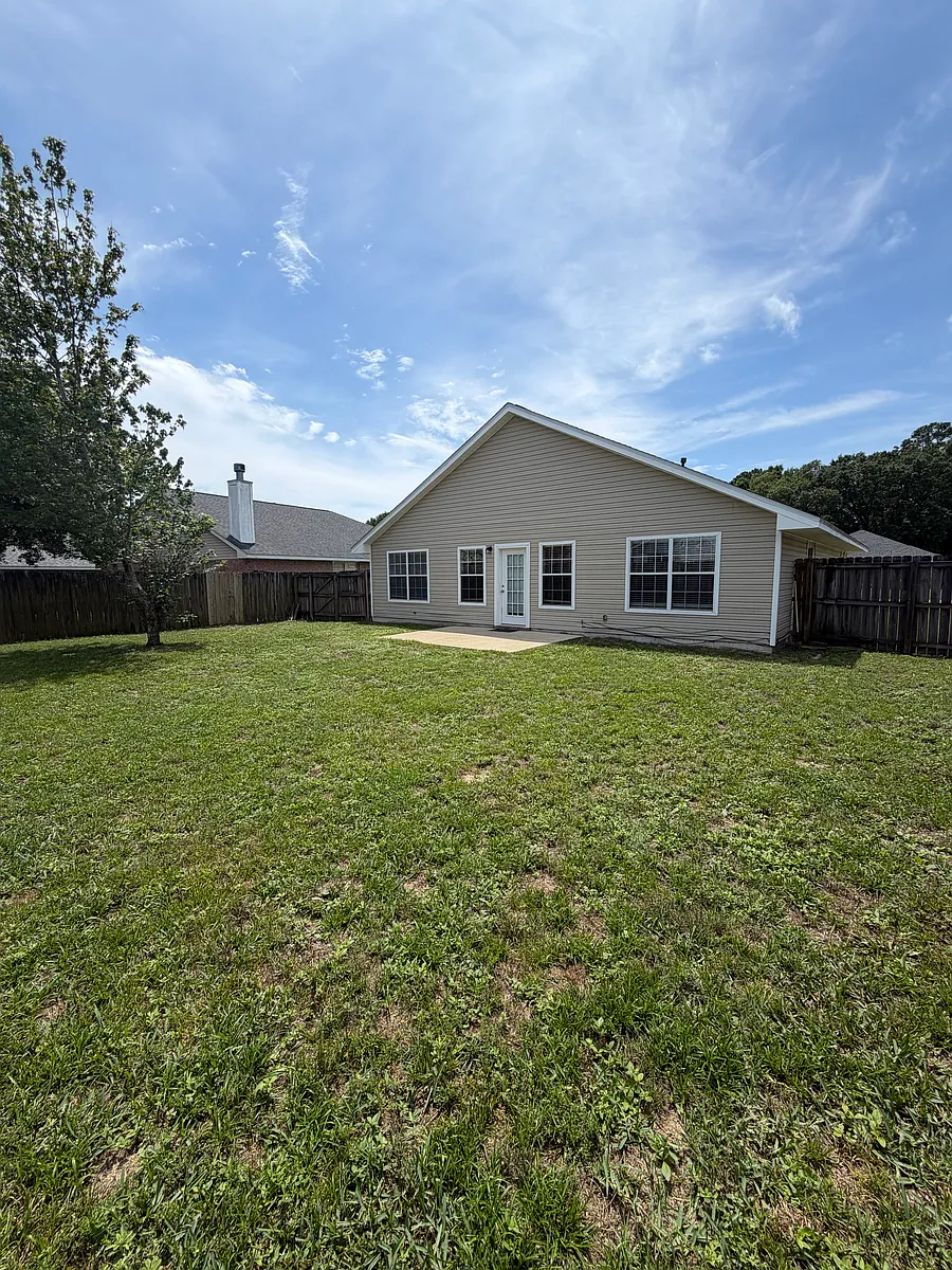 Building Photo - 7951 Cayenne Way