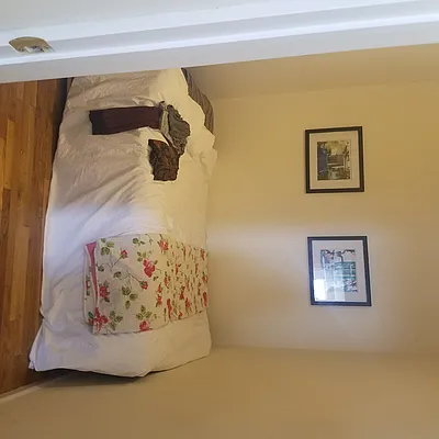 Rented by Chartwell Manhattan Realty | media 9