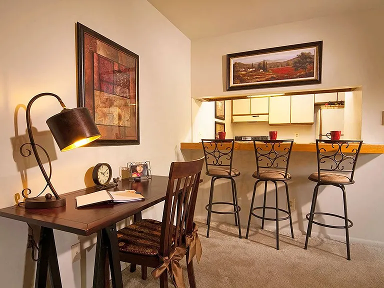 Mansfield Woods Apartments — Photo 6