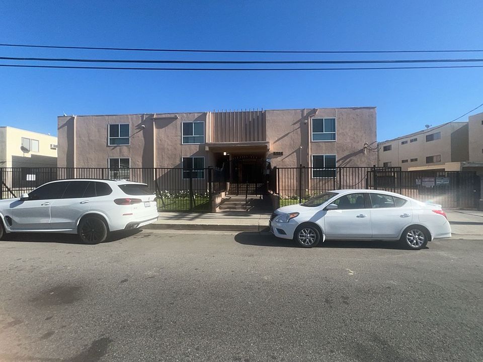 Building Photo 4