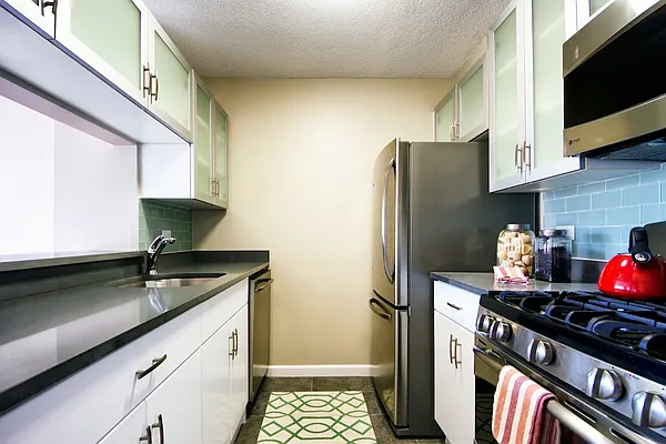 Rented by Bozzuto Management | media 20