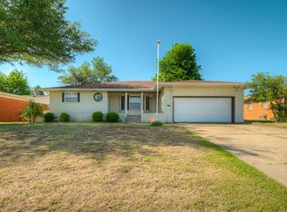 1505 W Blake St, El Reno, OK 73036