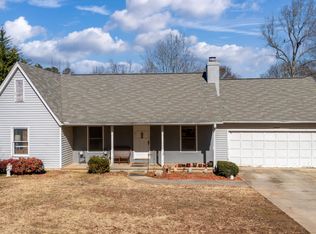 4350 Price Rd, Gainesville, GA 30506