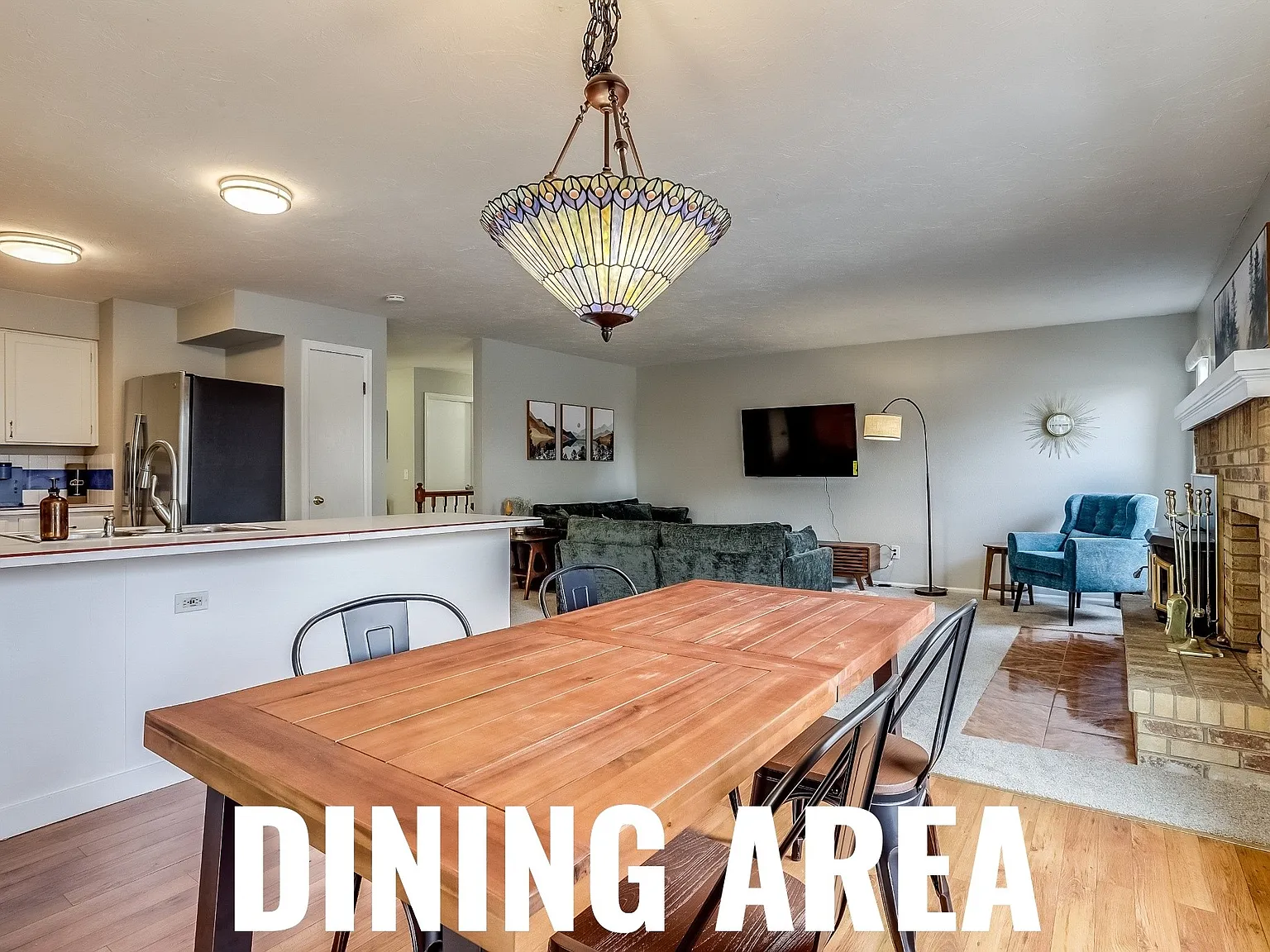 7 bed, 3.0 bath, 3024 sqft, $705 — Photo 4