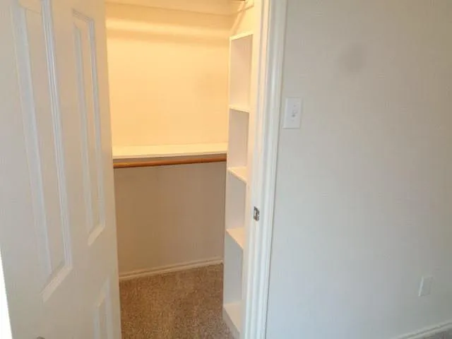 17111 Oakwood Chase Dr — Photo 16