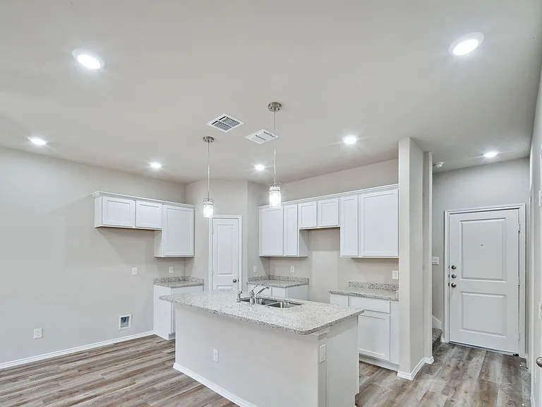 9193 Dietz Elkhorn Rd — Photo 5