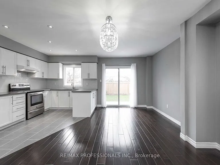 1362 Brookstar Dr — Photo 8
