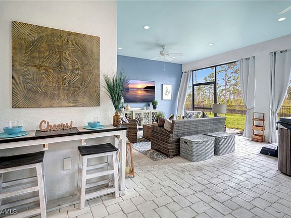 4th image of 19753 Estero Pointe Ln