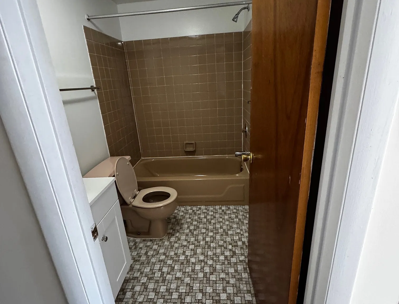 1836 Fitzwater Street - 3rd f... — Photo 2