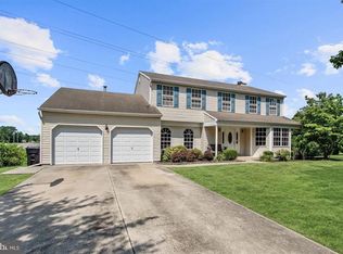 111 Theresa Dr, Mullica Hill, NJ 08062