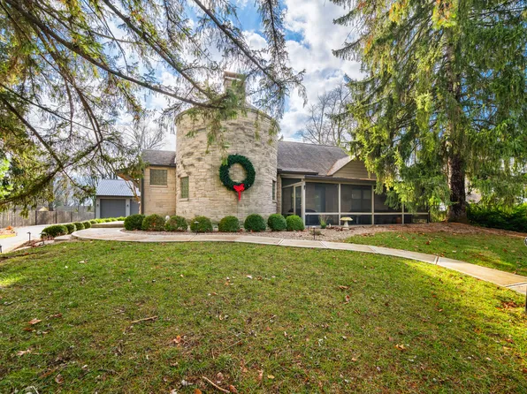 1065 E King St, Franklin, IN 46131