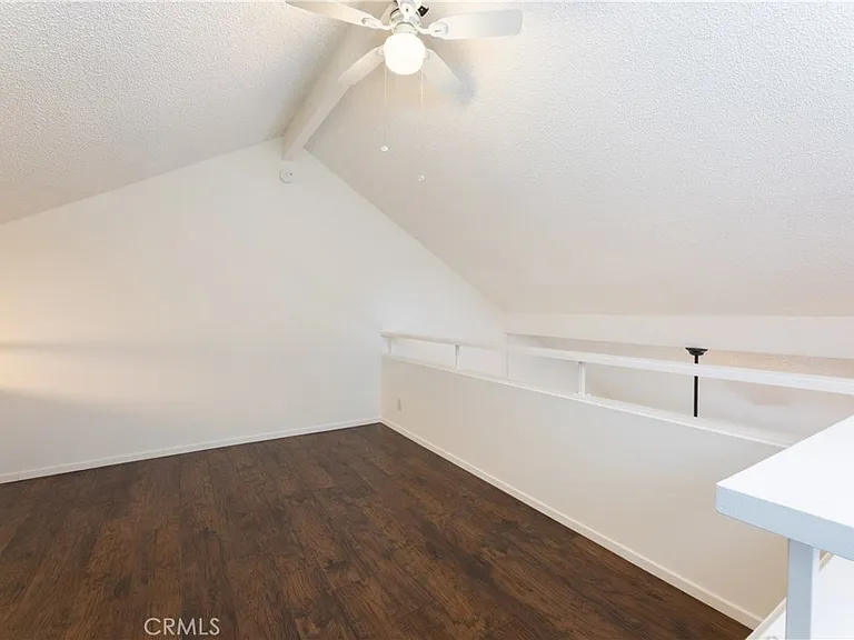 305 Orange Blossom — Photo 10