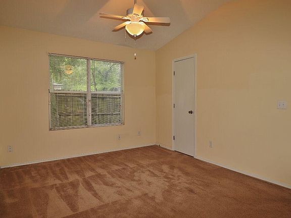 5th image of 7568 Somerton Dr