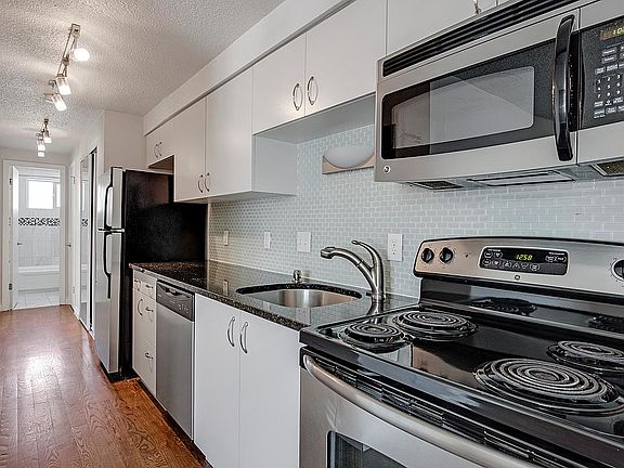 4th image of 1265 Emerson St #941335