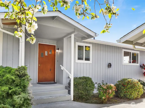 11586 Scott Road, Bow, WA 98232