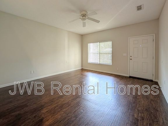 4th image of 1459 Lawrence Pl