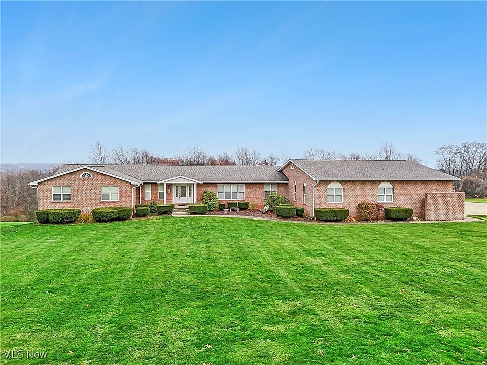 1st image of 9049 Skylane Dr