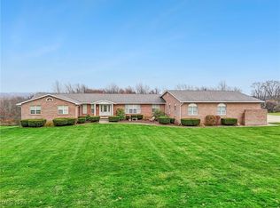 9049 Skylane Dr, Wadsworth, OH 44281