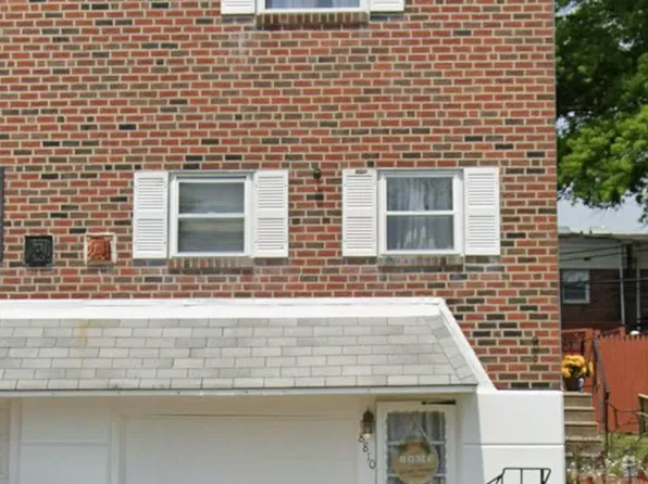 8810 Danbury St, Philadelphia, PA 19152