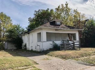 105 Cronkhite Ave, Danville, IL 61832