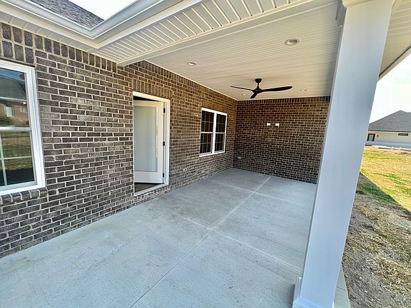 5th image of 3551 Regents Ct