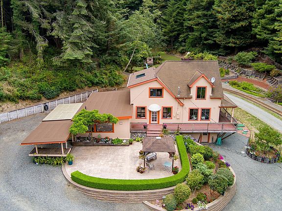 3rd image of 2838 Spears Rd