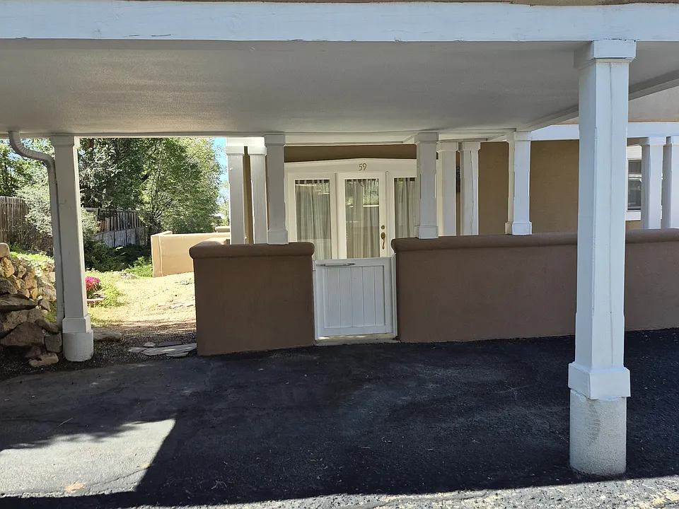 663 Bishops Lodge Rd #59