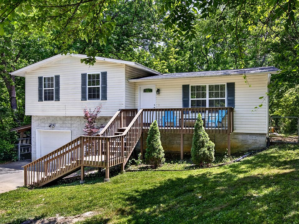1st image of 4404 Shelborne Dr