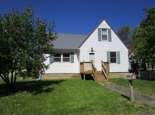 1048 S Park Ave, Somerset, PA