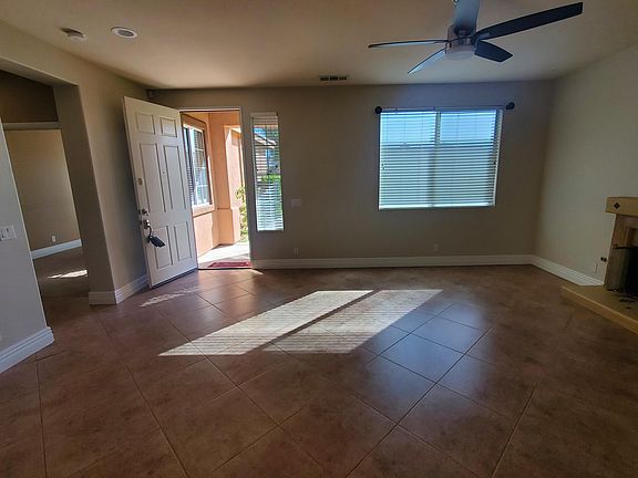 3rd image of 47377 Harbour Lights Ln