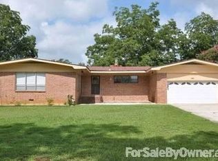 3050 Posey Rd, Hokes Bluff, AL 35903