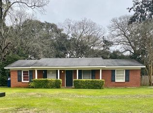 5175 Freeway Dr, Mobile, AL 36619