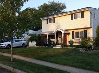 16 Edward Ave, Old Bridge, NJ 08857