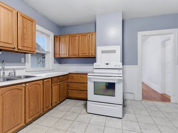 63 Park Ave #Ii, Providence, RI 02905