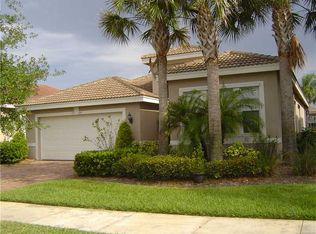 1960 Grey Falcon Cir SW, Vero Beach, FL 32962