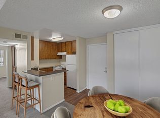 4200 Paradise, Las Vegas, NV 89169