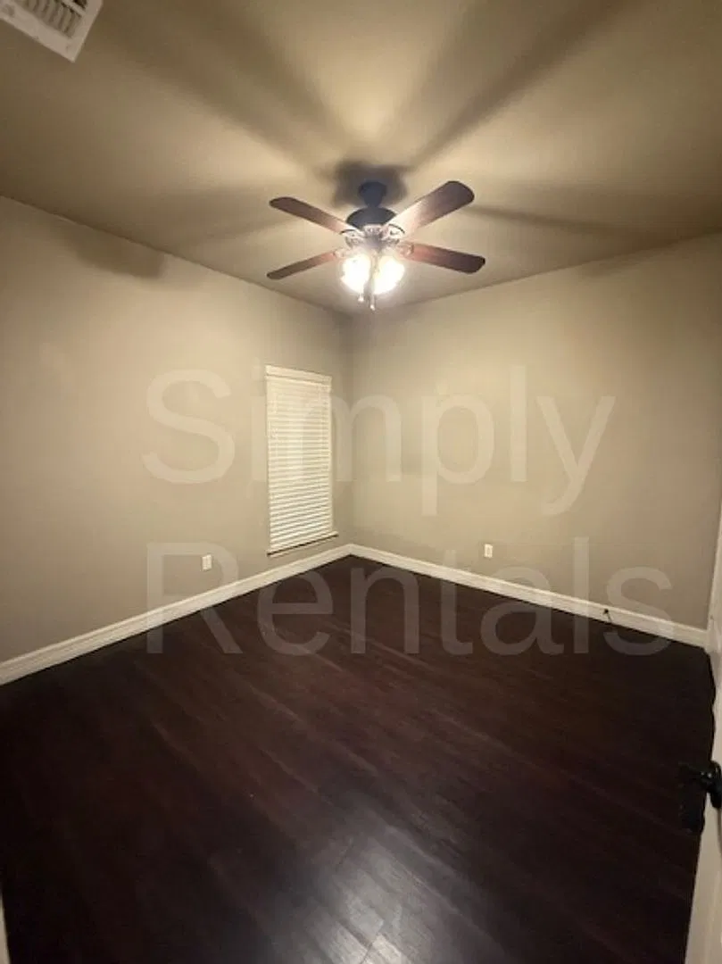 6905 Jack Finney - Greenville - Townhome — Photo 4