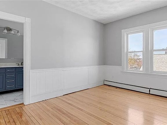 3rd image of 19 Hillside Ave Floor 2