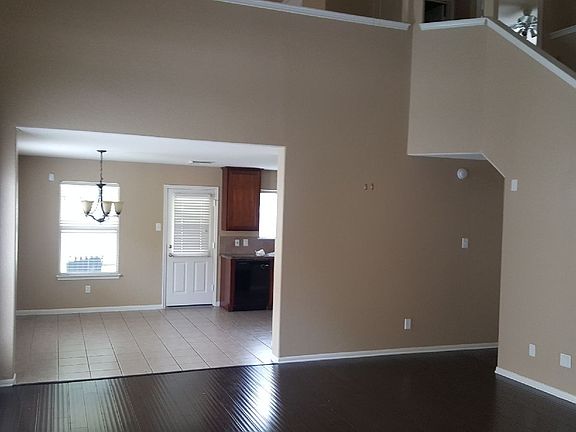 5th image of 22457 Northfolk Valley Ln
