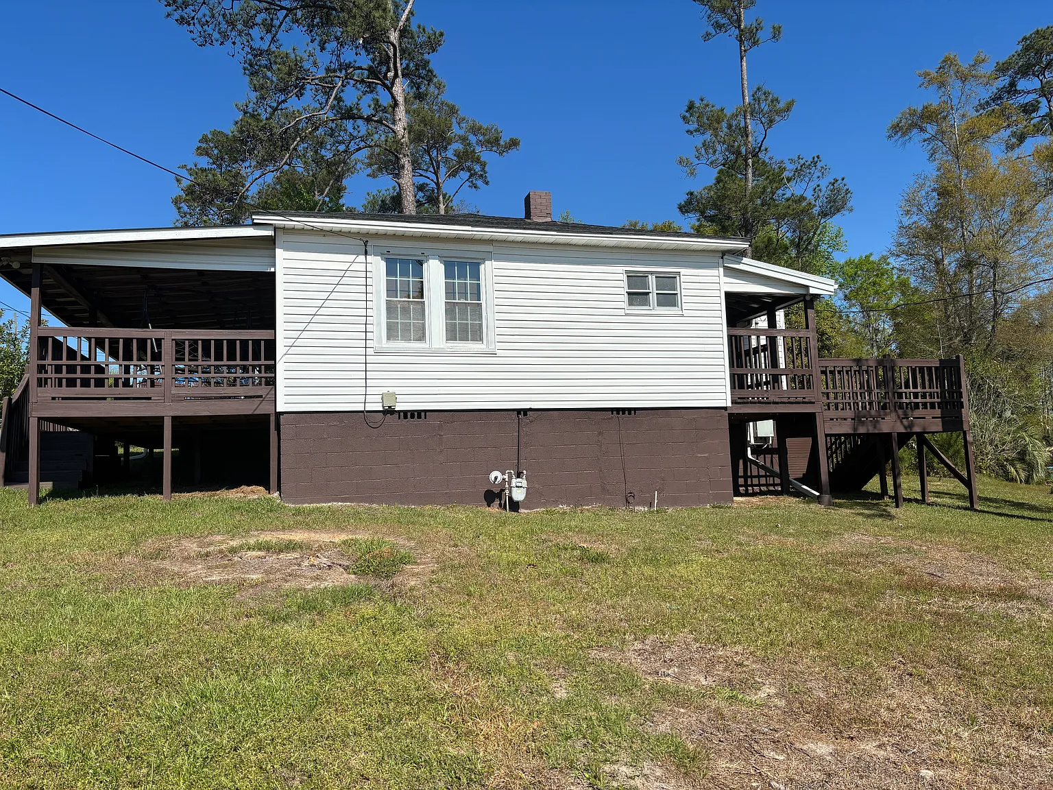 2 bed, 1100 sqft, $900 — Photo 3