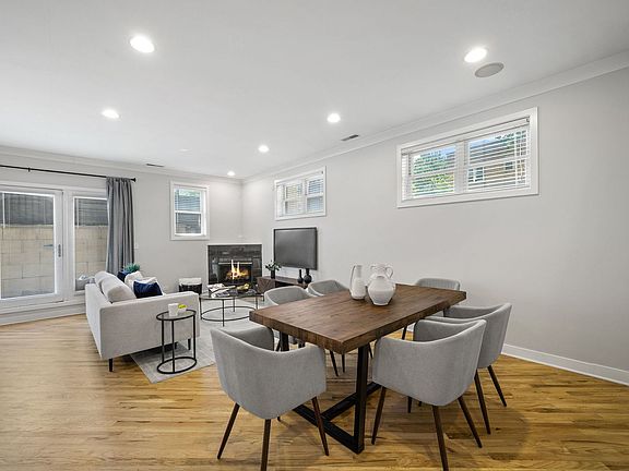 5th image of 3756 W Leland Ave APT 1S