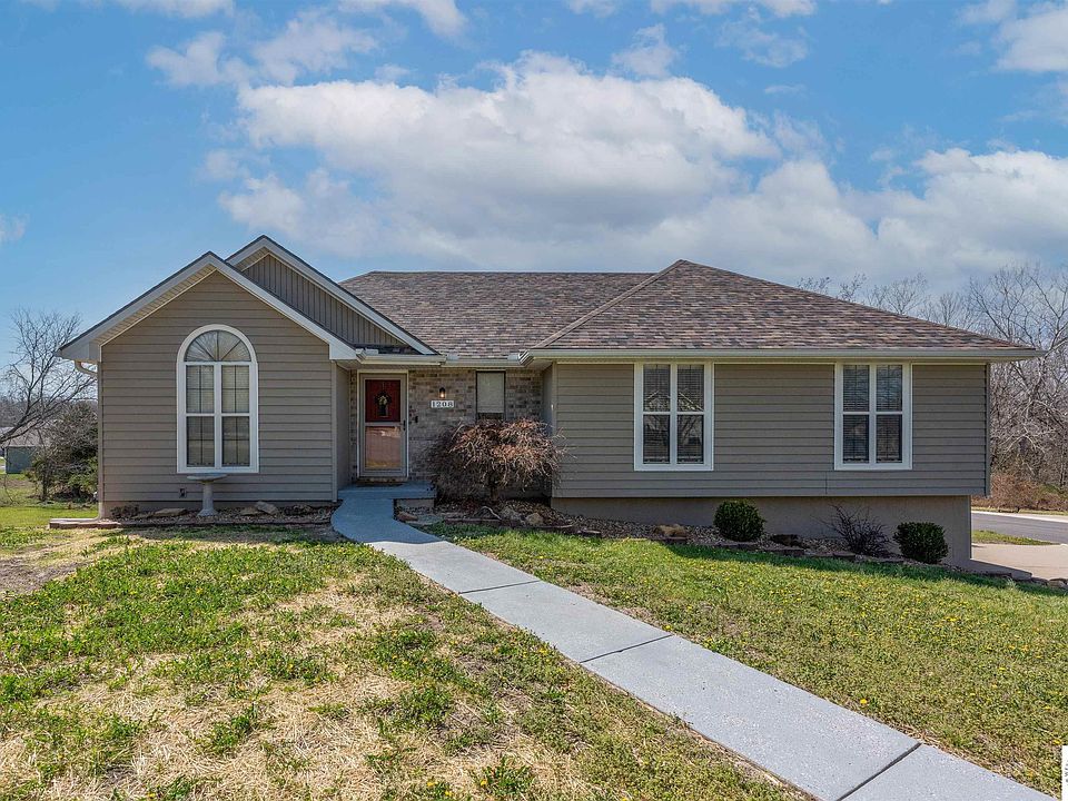 1st image of 1208 Jennies Dr