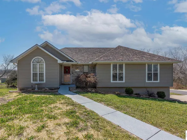 1208 Jennies Dr, Warrensburg, MO 64093