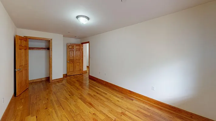 Rented by Metro Garden Realty NYC | media 15