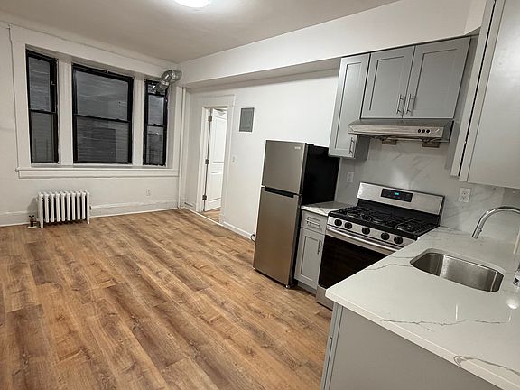 5th image of 33-05 82nd St #A2