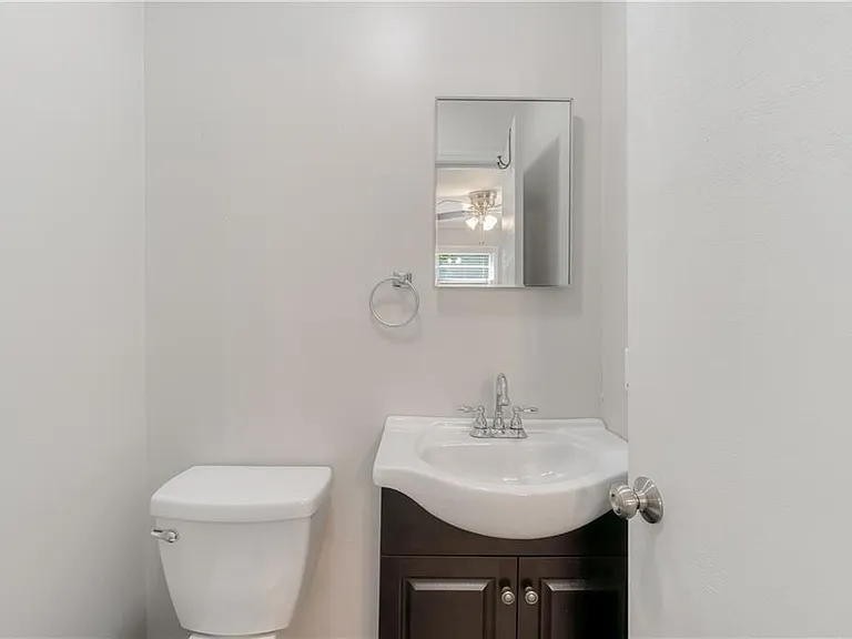 3271 Howell Cir — Photo 9