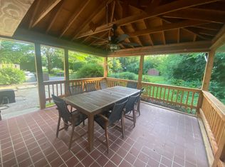 1505 S James Rd, Columbus, OH 43227