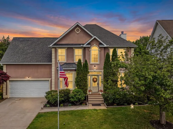 819 Paxton Dr, Knoxville, TN 37918