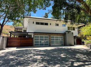 9715 Shadow Island Dr, Sunland, CA 91040
