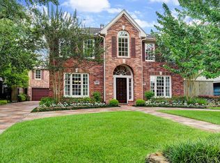 5003 Wedgewood Dr, Bellaire, TX 77401